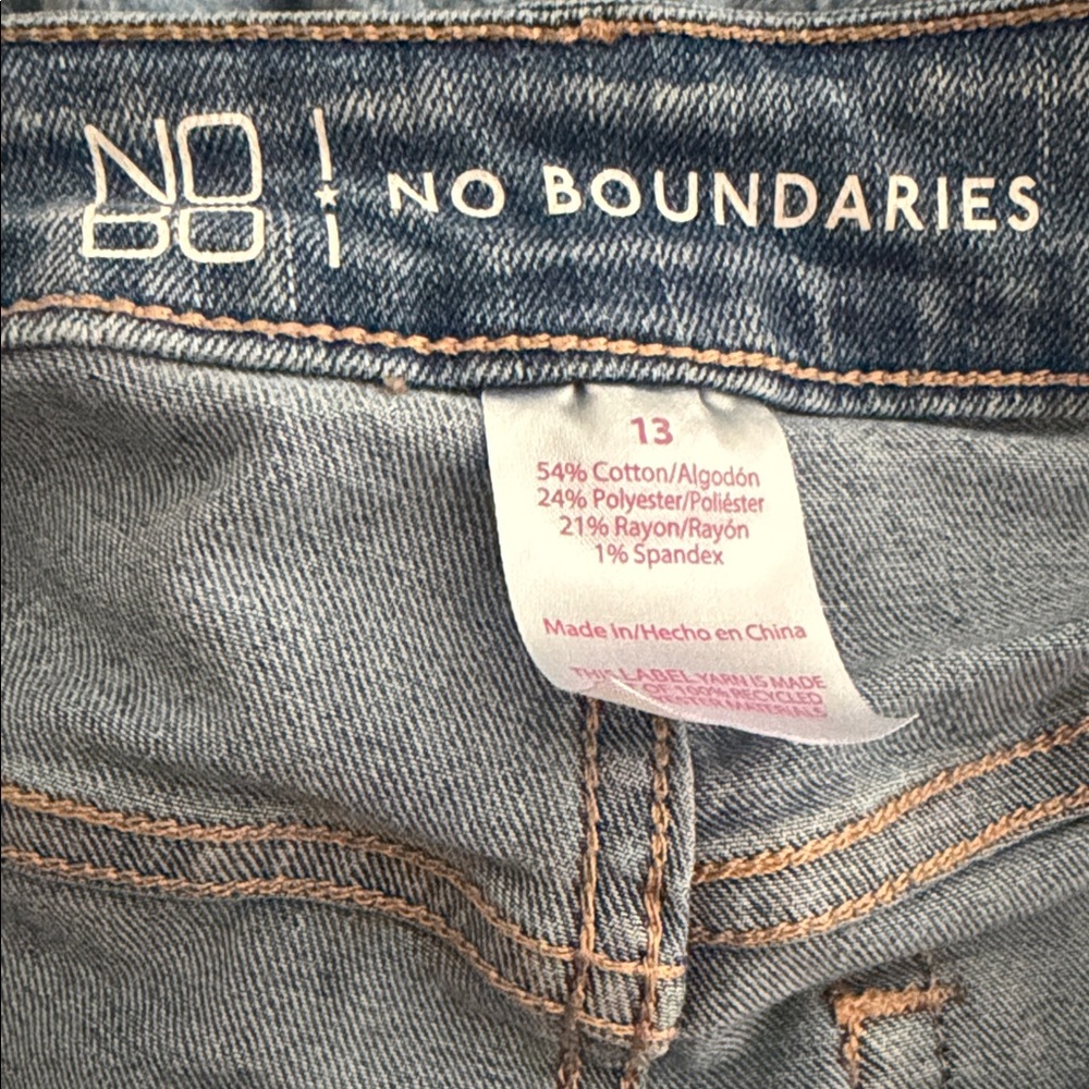 No boundaries shorts size 13 - Picture 3 of 5